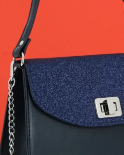ANNES NICOLE - Pochette blu notte un manico con patta glitterata, chiusura a girello e catenina removibile, MADE IN ITALY