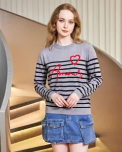 BACHATA - Maglia manica lunga grigia a righe nere con scritta Amour
