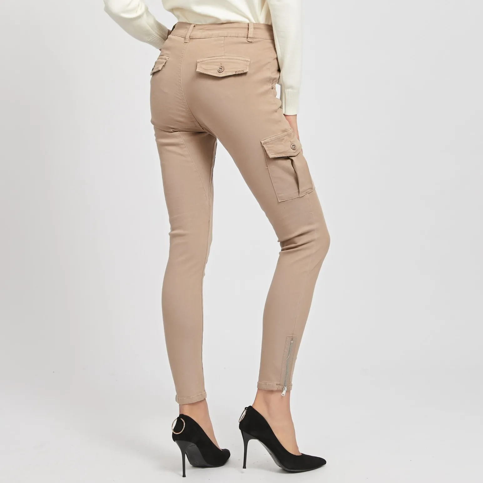 BACHATA - PANTALONE TASCHE LATERALI CON ZIP ALLE CAVIGLIE