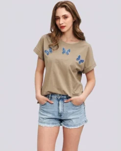 BACHATA - Tshirt manica corta beige con decorazione di farfalle