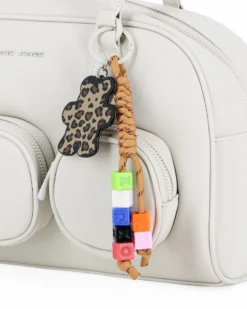 DAVID JONES - BORSA BOWLING BIANCA IN TESSUTO CON TASCHINI E CHARM REMOVIBILI