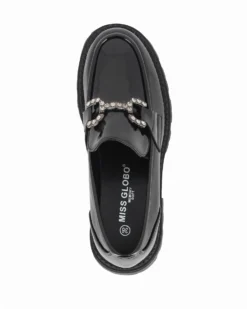MISS GLOBO - Mocassino nero effetto vernice con sottopiede in memory soft e morsetto con strass, tacco 5CM