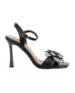 MISS GLOBO - Sandalo nero con sottopiede in VERA PELLE, punta quadrata e applicazione fiore in strass, tacco 9,5CM