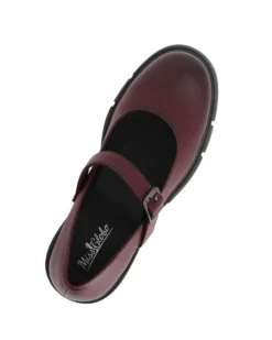 MISS GLOBO - Scarpa bordeuax con suola track e cinturino con fibbia frontale, tacco 5,5CM