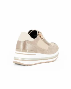 MISS GLOBO - Scarpa sneakers beige scamosciata in VERA PELLE con zeppa, lacci e zip laterale