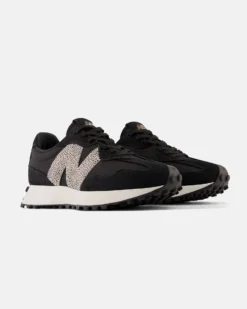 NEW BALANCE 327- Sneakers nera da donna con logo maculato - WS327PH