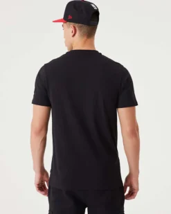 NEW ERA - T shirt girocollo da uomo nera in cotone con logo Chicago Bulls