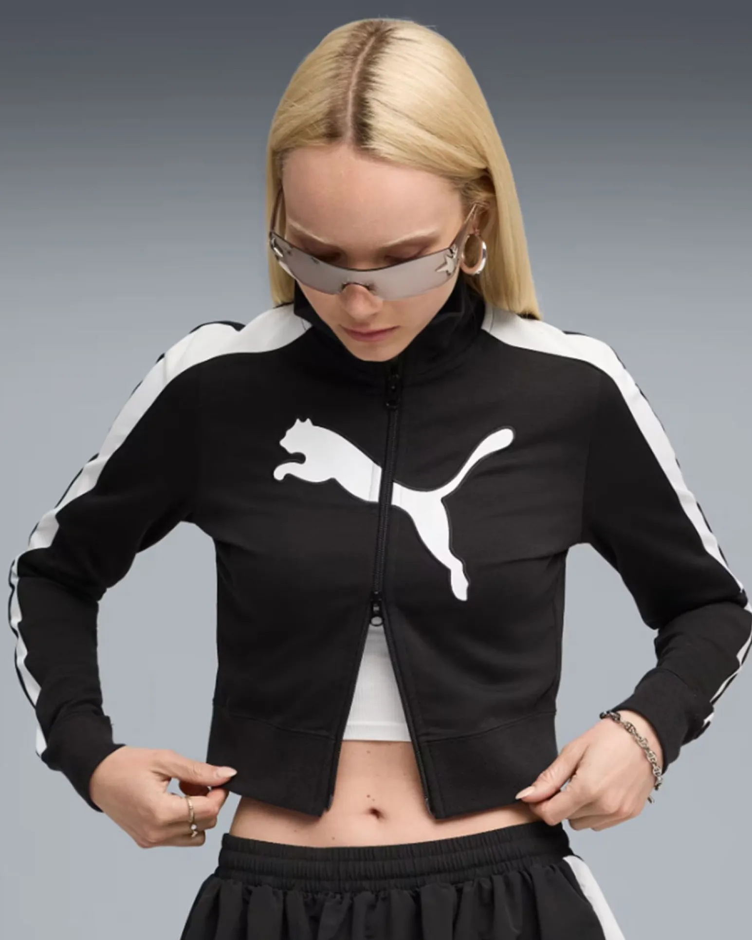 PUMA - FELPA FULL ZIP CORTA NERA FUTURE ARCHIVE T7 SLIM CROP DA DONNA, 632123-01