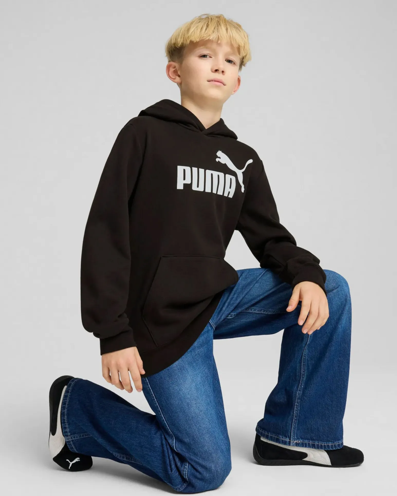 PUMA - FELPA JUNIOR ( 7-16 ANNI) NERA CON CAPPUCCIO ESSENTIAL N. 1 LOGO HD FL, 684908-01