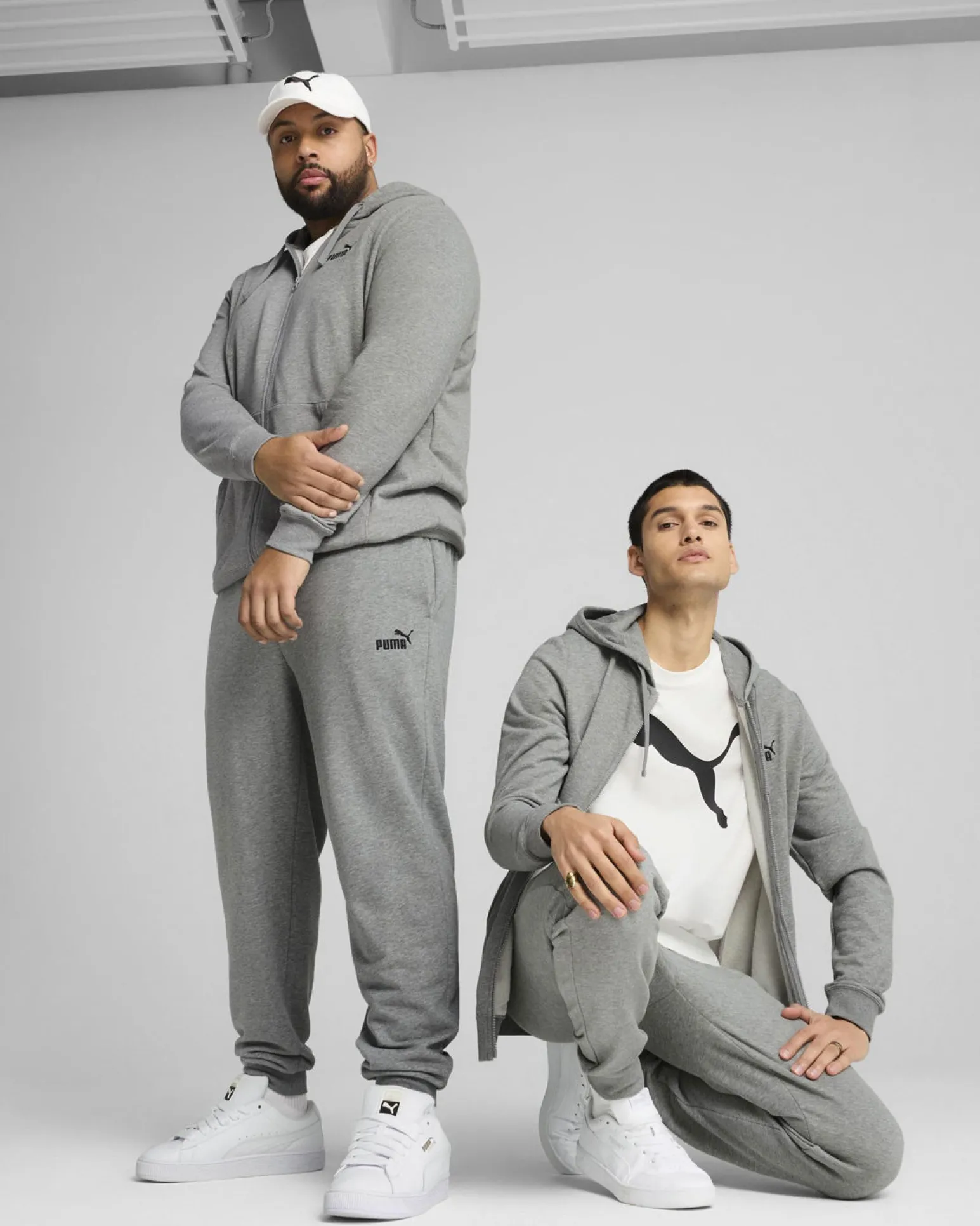 PUMA - PANTALONE GRIGIO ESSENTIAL NO. 1 LOGO SLIM DA UOMO, 682644-03