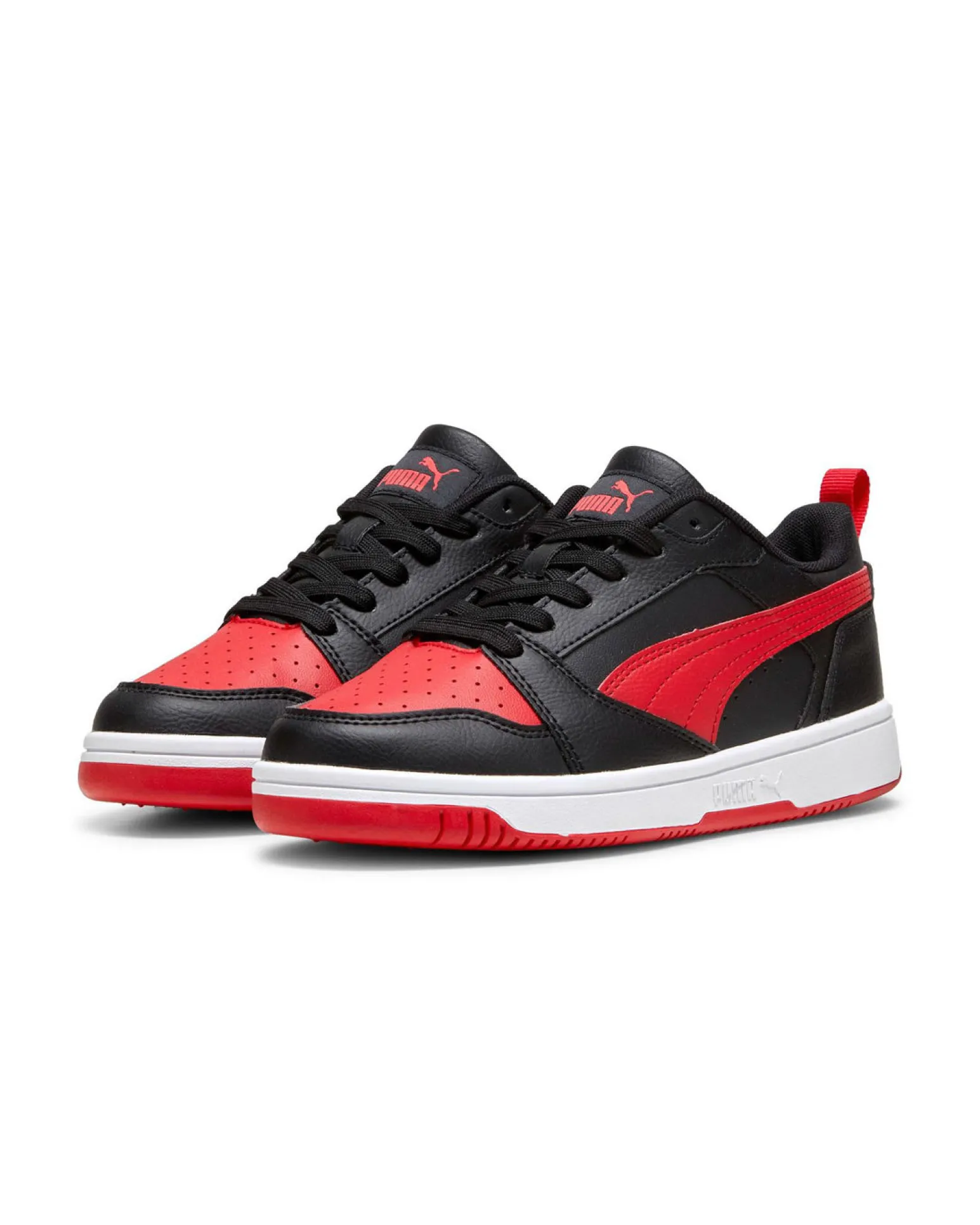 PUMA - SNEAKERS JUNIOR REBOUND V6 LO GS NERE CON DETTAGLI ROSSI DAL 36 AL 39, 393833-11