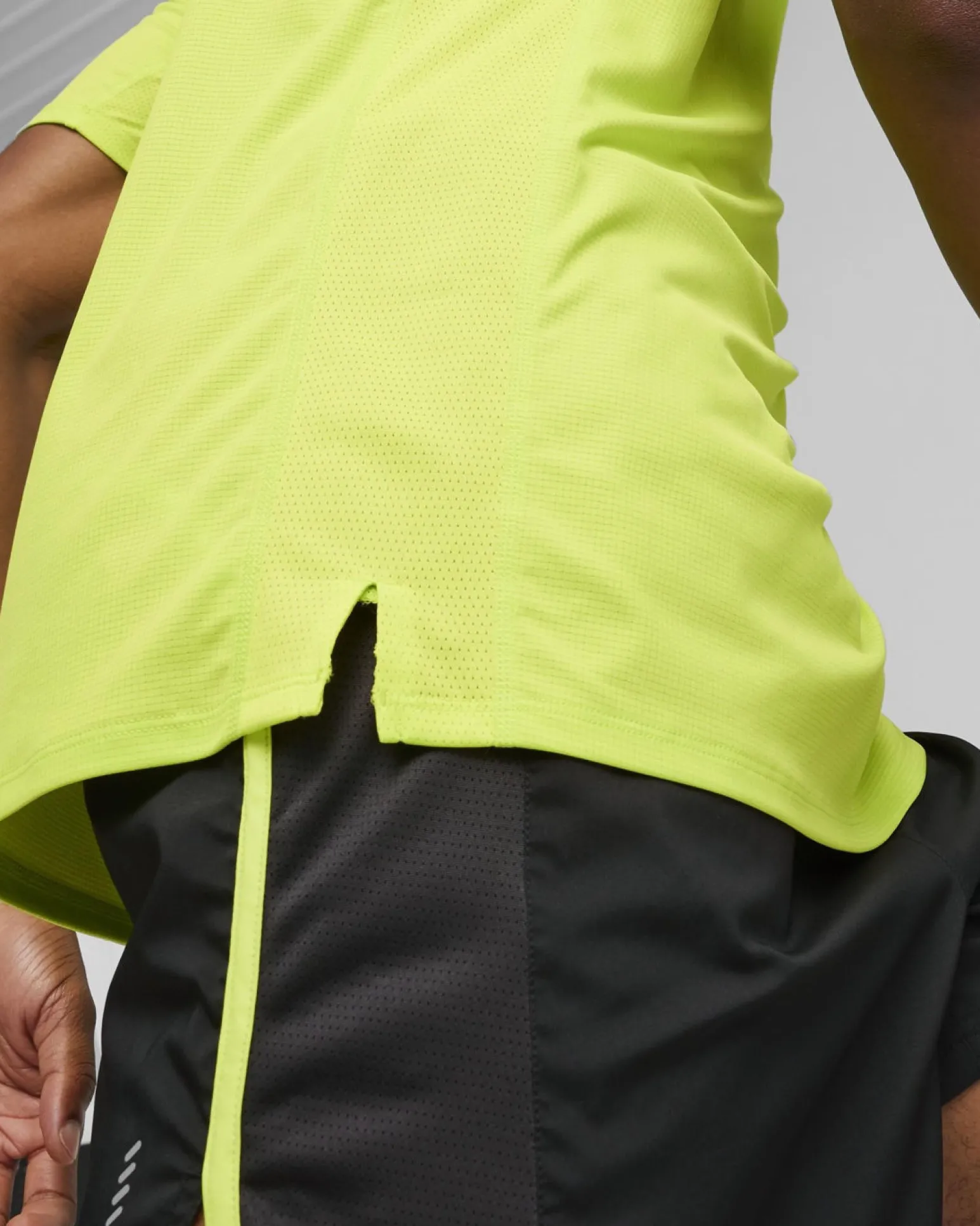 PUMA - T-SHIRT RUN FAVORITE VELOCITY LIME DA UOMO, 525058-39
