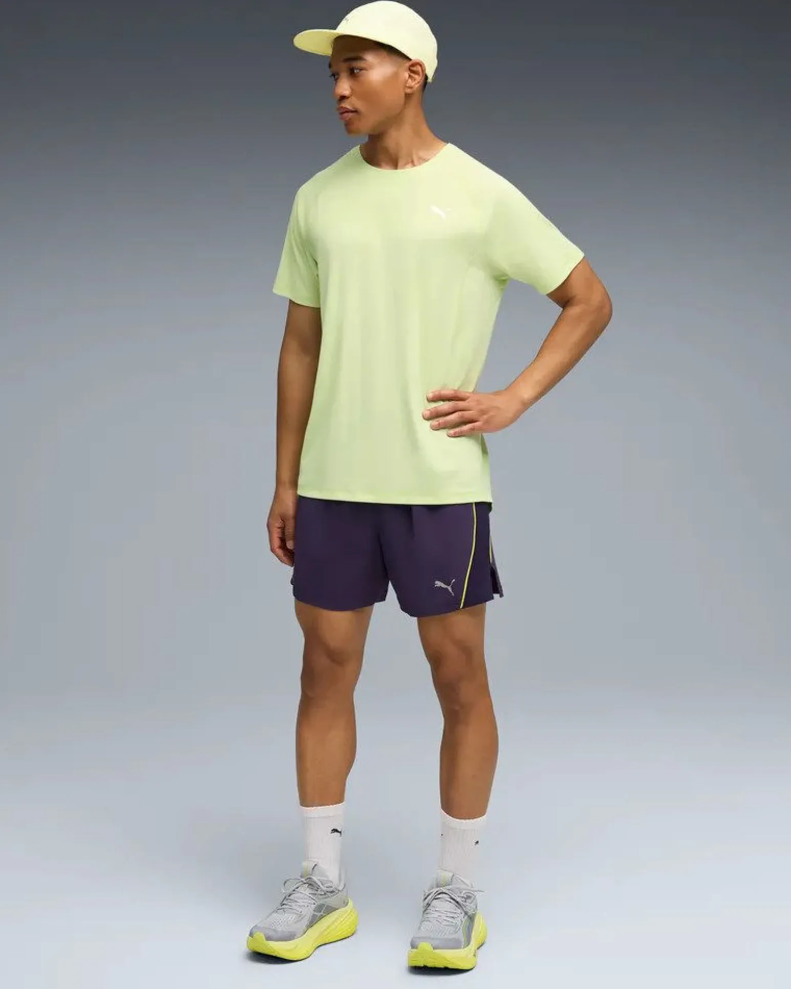 PUMA - T-SHIRT VERDE MELA RUN VELOCITY TEE (POLY) DA UOMO, 526600-38