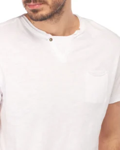 TSHIRT MANICA CORTA SCOLLO V