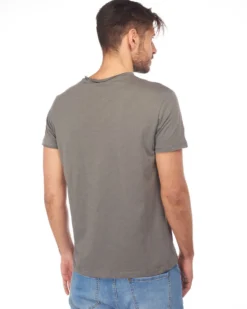 TSHIRT MANICA CORTA SCOLLO V