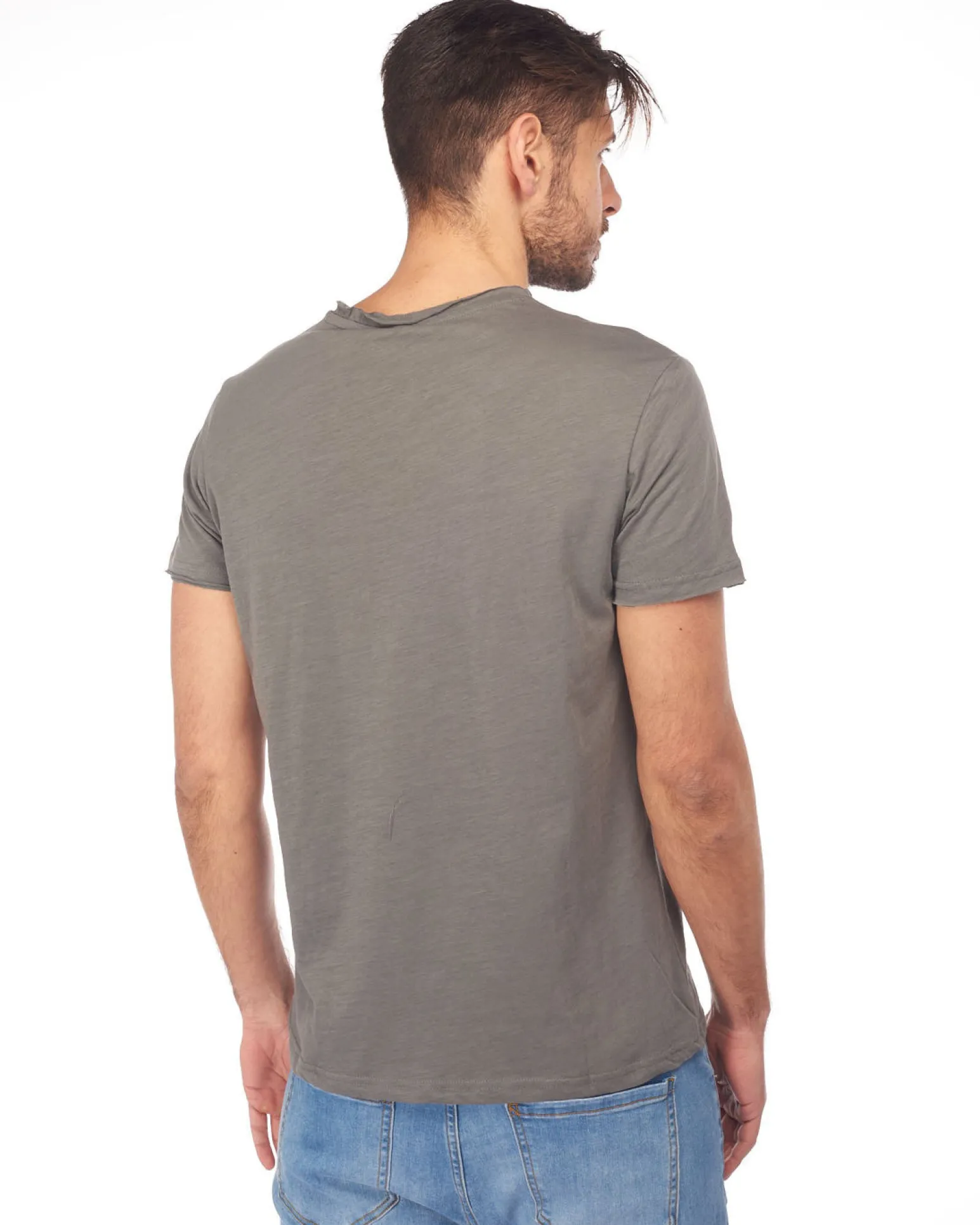 TSHIRT MANICA CORTA SCOLLO V
