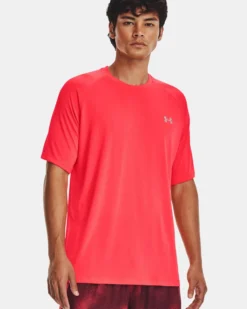 UNDER ARMOR - T shirt da allenamento uomo nera in tessuto traspirante